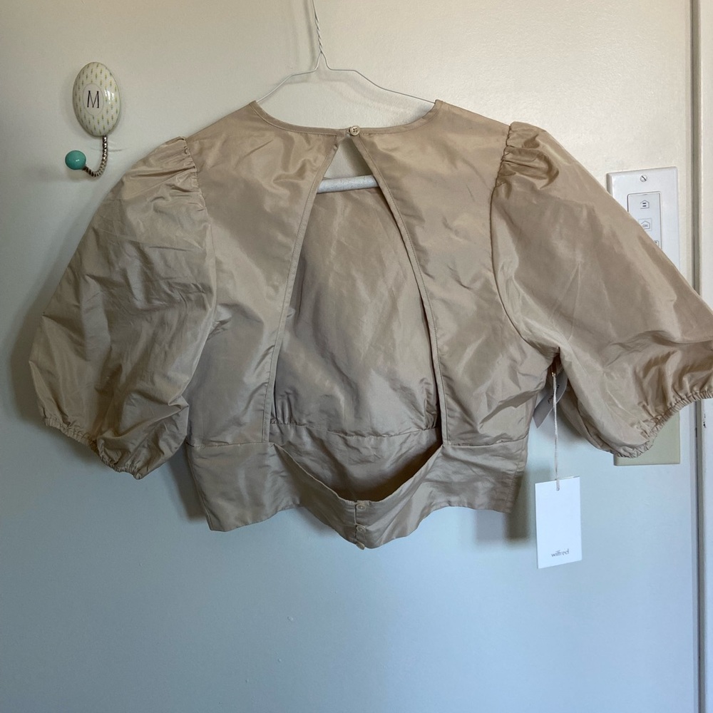 Brand New ARITZIA Crop Top - Picture 1 of 4
